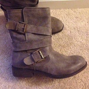 Madden girl boots