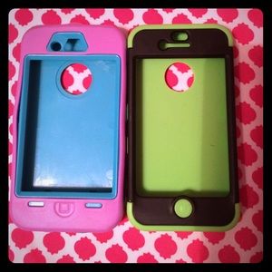 2 IPhone 4S defender cases.