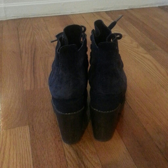 bootie - Picture 4 of 4
