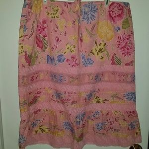Cute pink floral Skirt