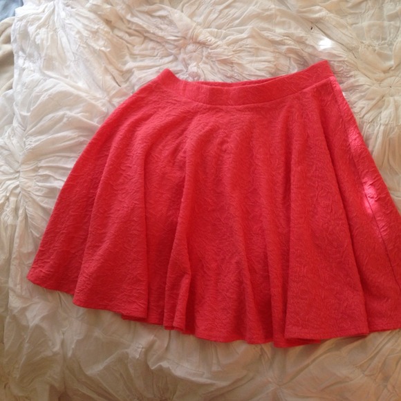 LC Lauren Conrad coral skirt m