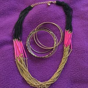 Necklas. & bracelets