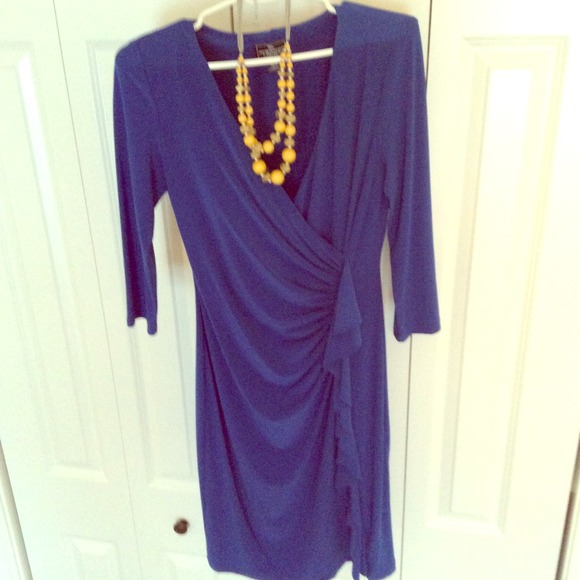 Blue Deep V fitted dress with Ruching - Picture 1 of 2