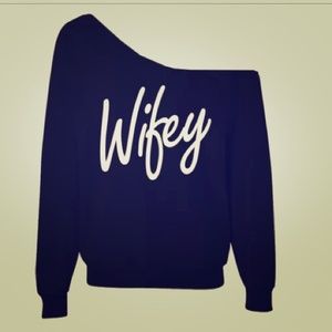 NWOT  Wifey oversized black sweatshirt