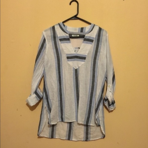 Old navy pullover shirt