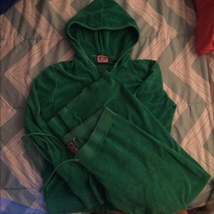 Juicy terry cloth 2-pc outfit