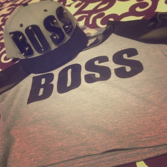 ‼️Traded‼️Crop top and hat bundle deal - Picture 1 of 3