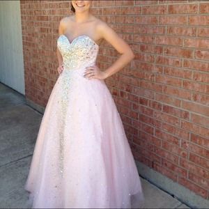 Prom dress