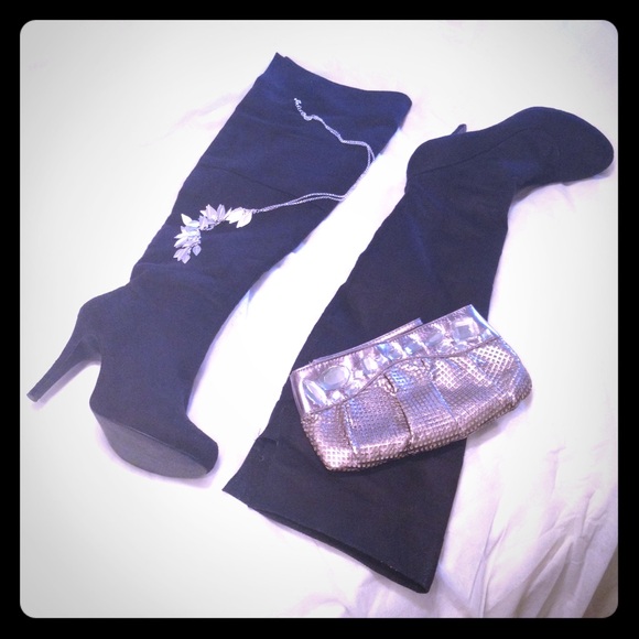 🚫SOLD🚫Thigh High/ Above The Knee Boots