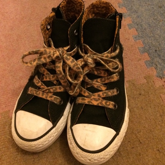 Kids converse shoes