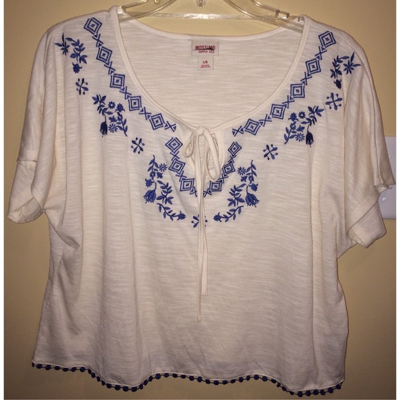 SALE❗️Cream and blue shirt - Picture 4 of 4