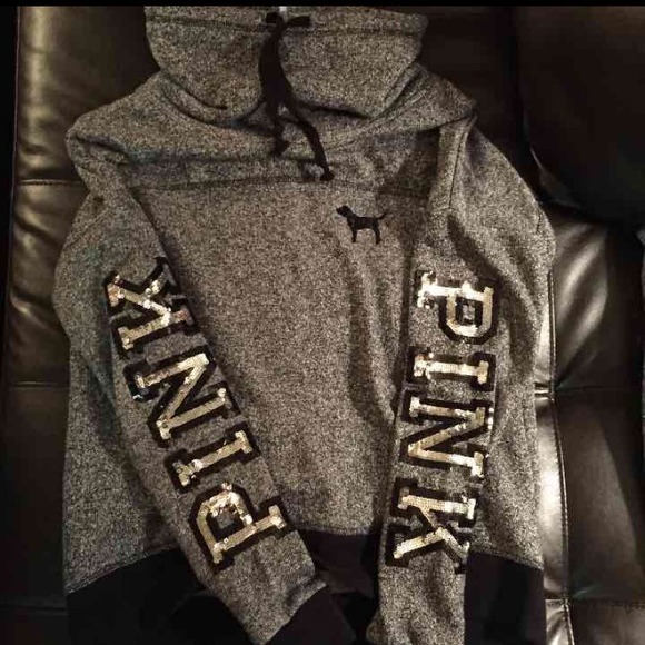 SOLD on ♏️️️️ercari Bling cowl neck sweatshirt