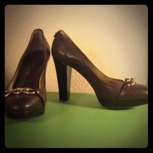 Banana Republic brown heels