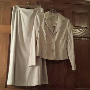 Cato white Blazer and skirt size 6.