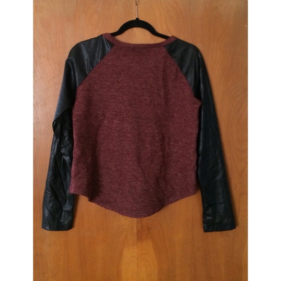 Burgundy & black leather long sleeve ⚠️bundled⚠️ - Picture 2 of 2