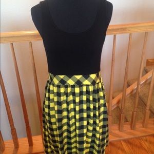 Black and yellow sun dress