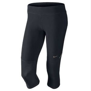 Nike Capri