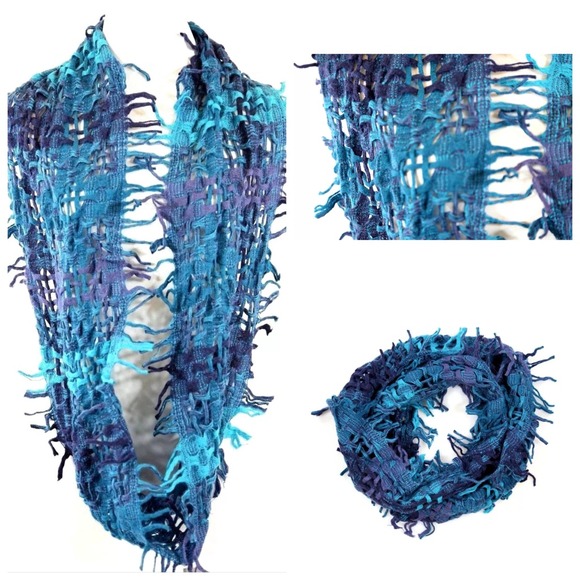 ‼️LAST ONE Blue Fringe Infinity Scarf B199 - Picture 2 of 3