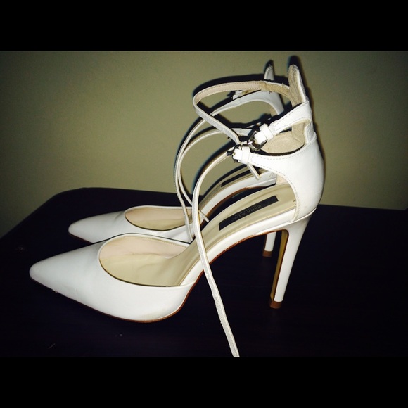 Zara basic collections white ankle straps