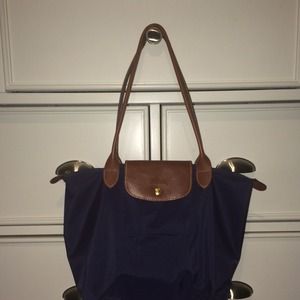 Longchamp	Le Pliage Shoulder Tote Bag