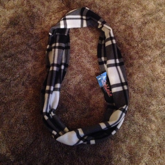 infinity scarf - Picture 1 of 1
