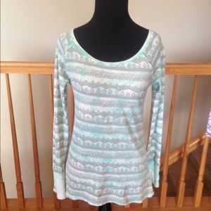 Long sleeve tribal print pac sun shirt