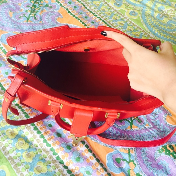 NO TRADE!!! Red Saint Laurent Classic Y Cabas Bag - Picture 3 of 4