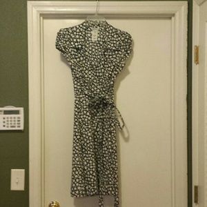 Black & white circle dress