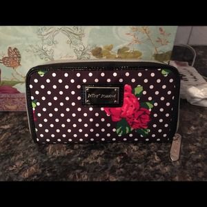 Betsey Johnson wallet NWOT