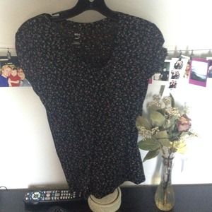Slightly worn urban outfitters shirt.