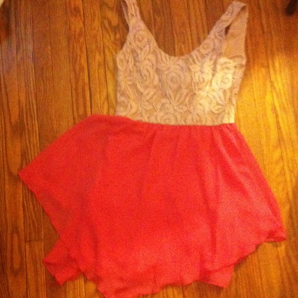 Cute dress for dinners, dances and much more