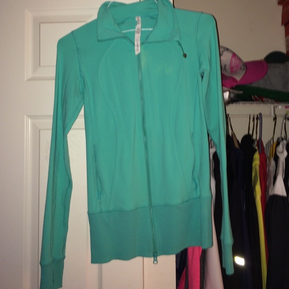 Lululemon jacket