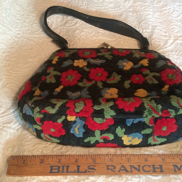 JR Handbags - Vintage chenille purse
