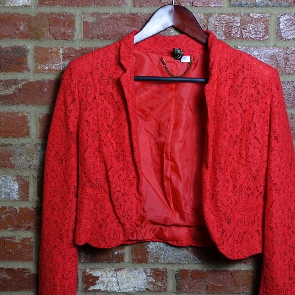 H&M Red Lace Jacket - Picture 2 of 4