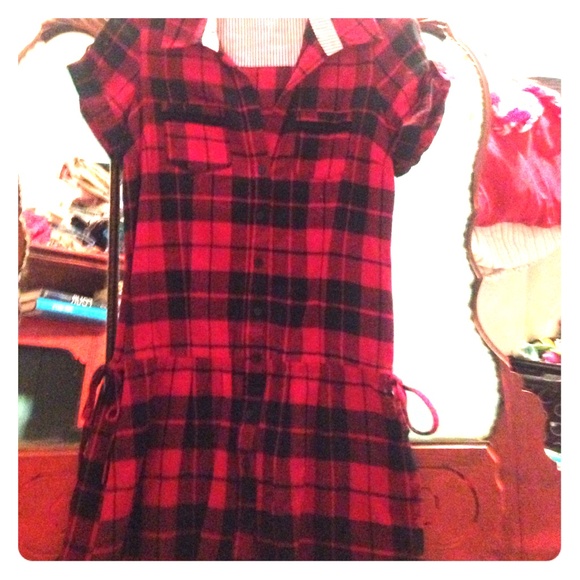 Long,checkered shirt!