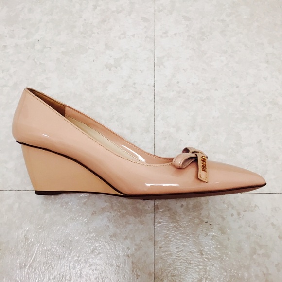 NO TRADE!! Prada Patent Leather Nude Wedge Heels - Picture 2 of 4