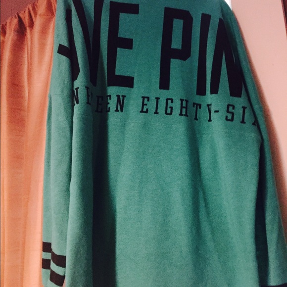 Vs crew