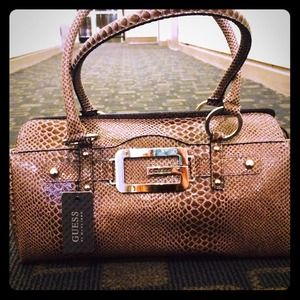 Guess brand snake skin print handbag 👜