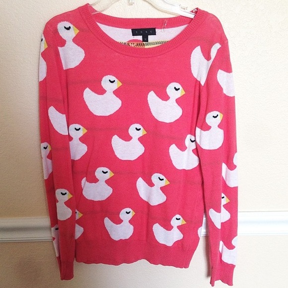 💥BOGO FREE Adorable duck sweater! 💕