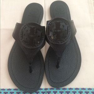 Tory Burch Louisa Logo Thong Sandal, Black 6.5 NWB