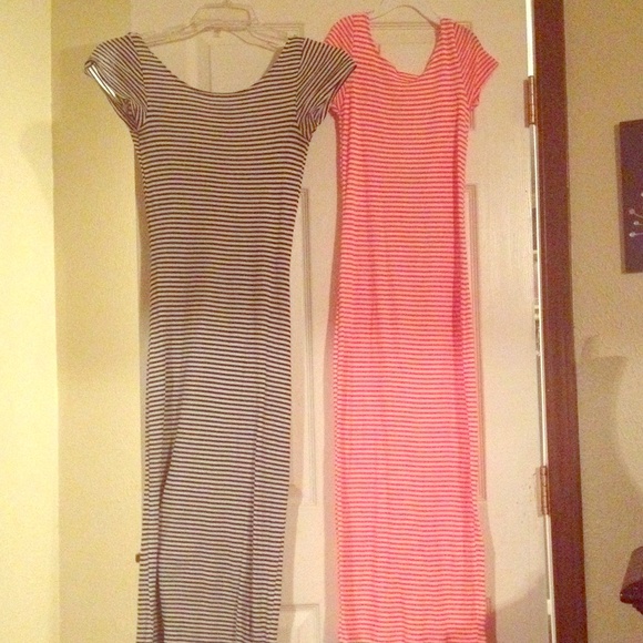 Zara Black and white Orange and white midi dresses