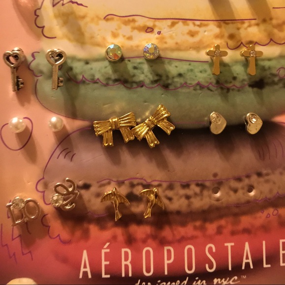 Aeropostale earrings - Picture 2 of 4