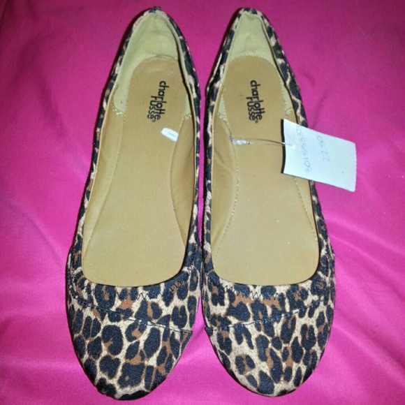 Never worn! Cheetah print flats