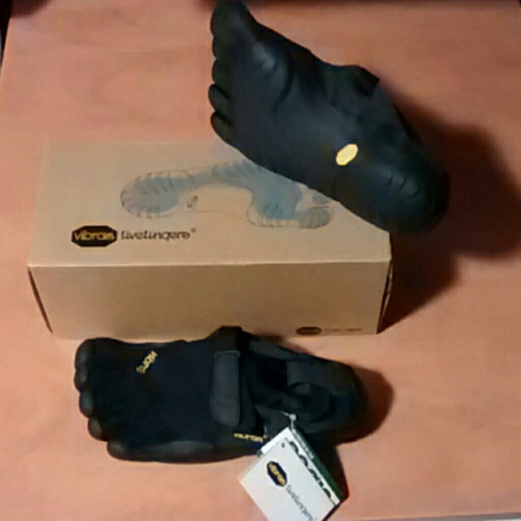 Fitness shoes