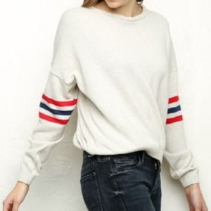 VEENA SWEATER- BRANDY MELVILLE