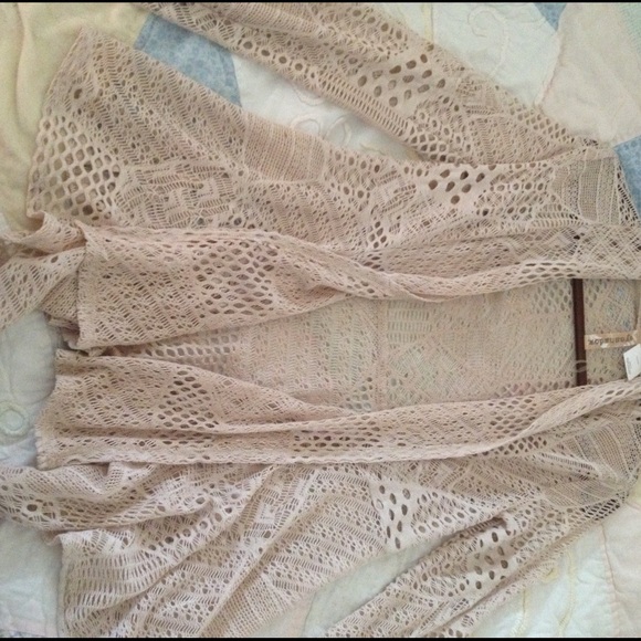 Cardigan - Picture 3 of 4