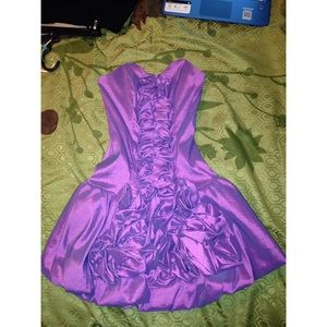 Vintage purple strapless prom dress