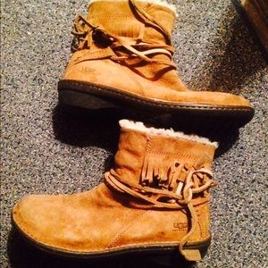 Ugg suede leather boots