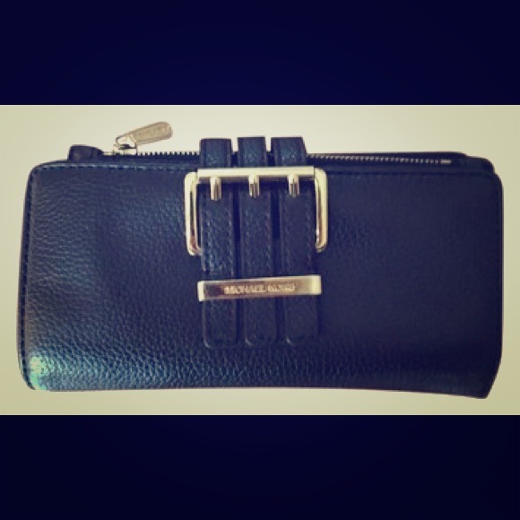 ‼️TEMPORARY PRICE CUT‼️