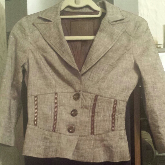 BEBE collection linen blazer